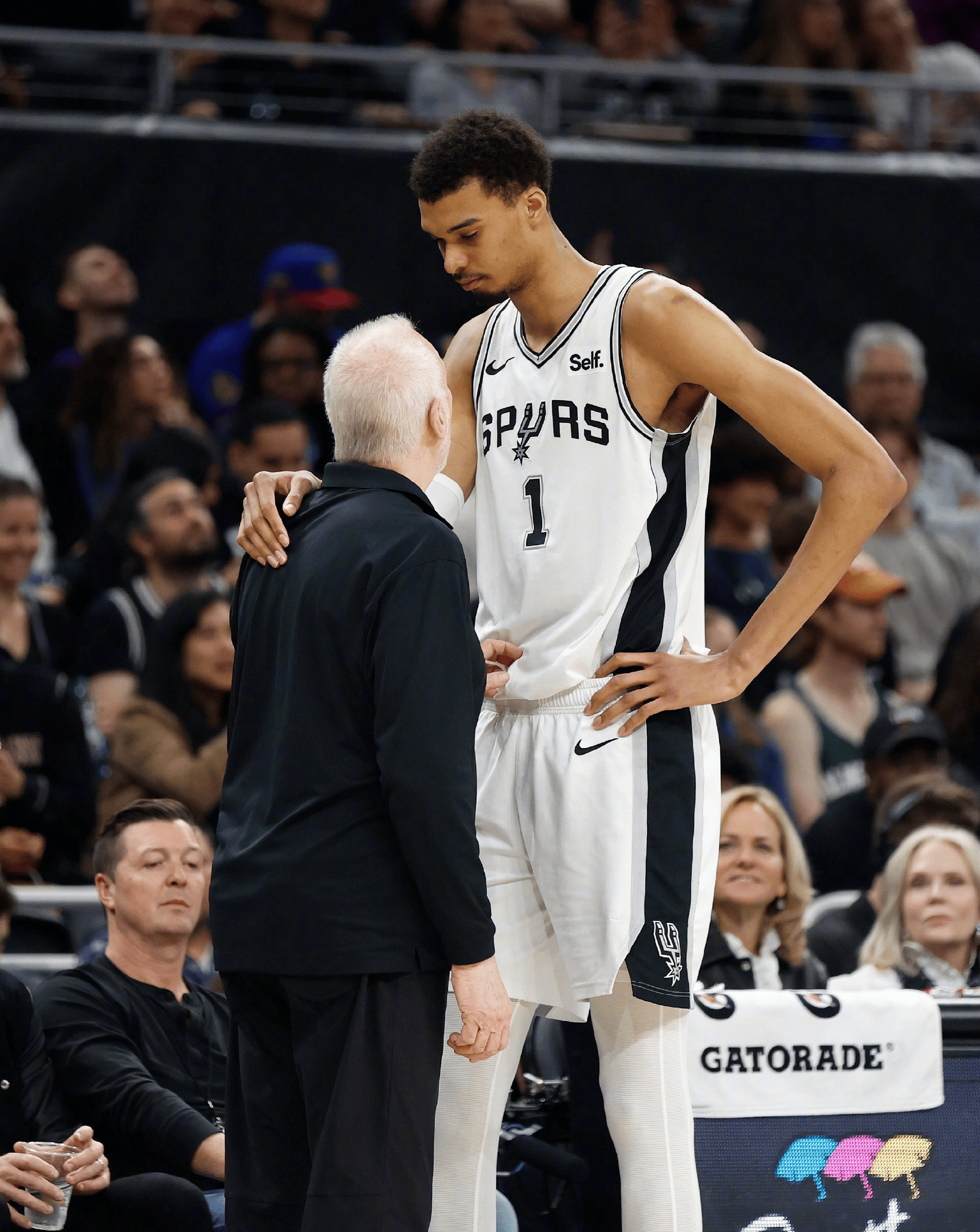 集结日圣安东尼奥马刺备战法国杯；完成体检细节曝光；气氛紧张；细节决定成败的简单介绍-爱游戏体育下载