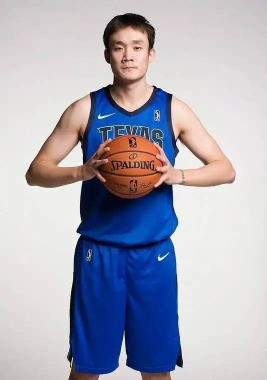 达拉斯独行侠清晨更衣室发声，志在CBA季后赛名次提升，媒体盛赞，资深球员宣示担当的简单介绍-爱游戏体育