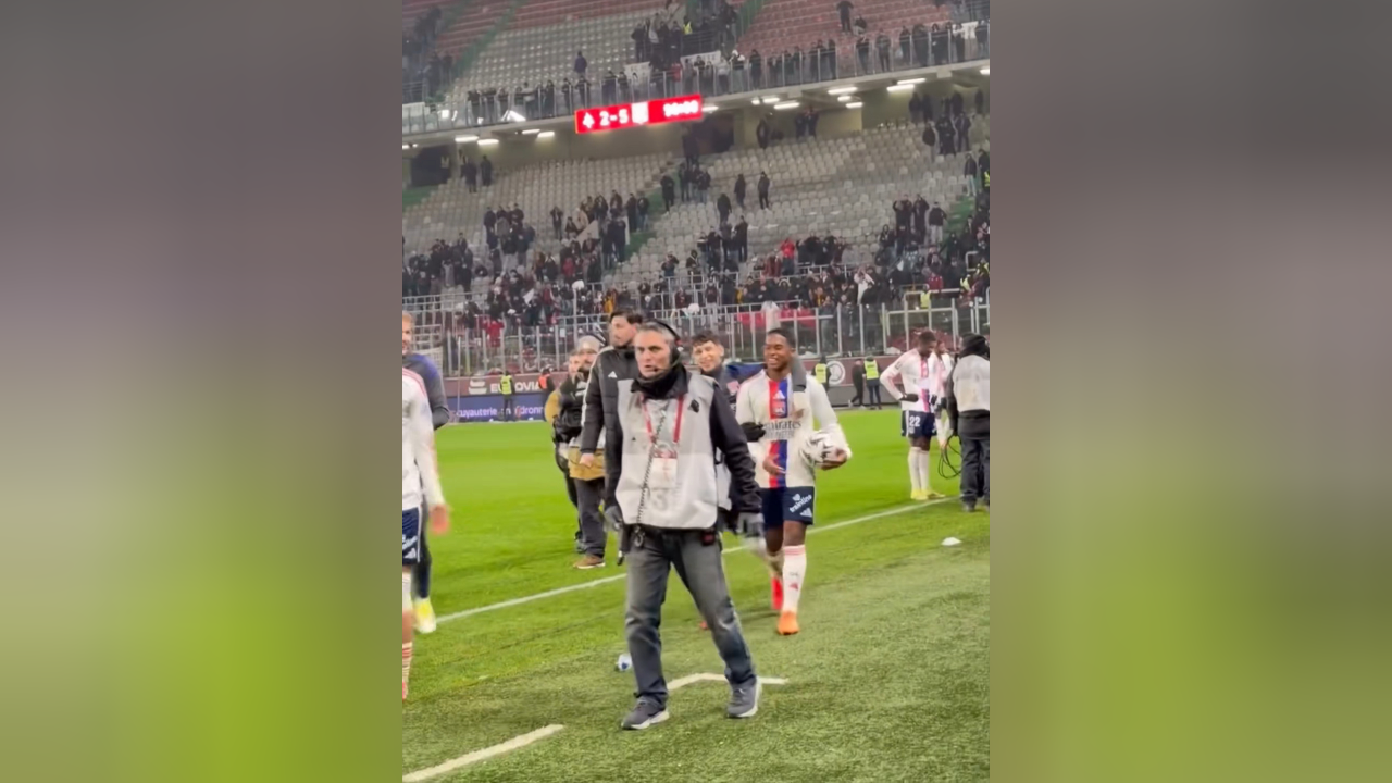 包含赛前法甲焦点战；里昂刷新队史纪录；气氛紧张；团队化学反应显著的词条-爱游戏体育